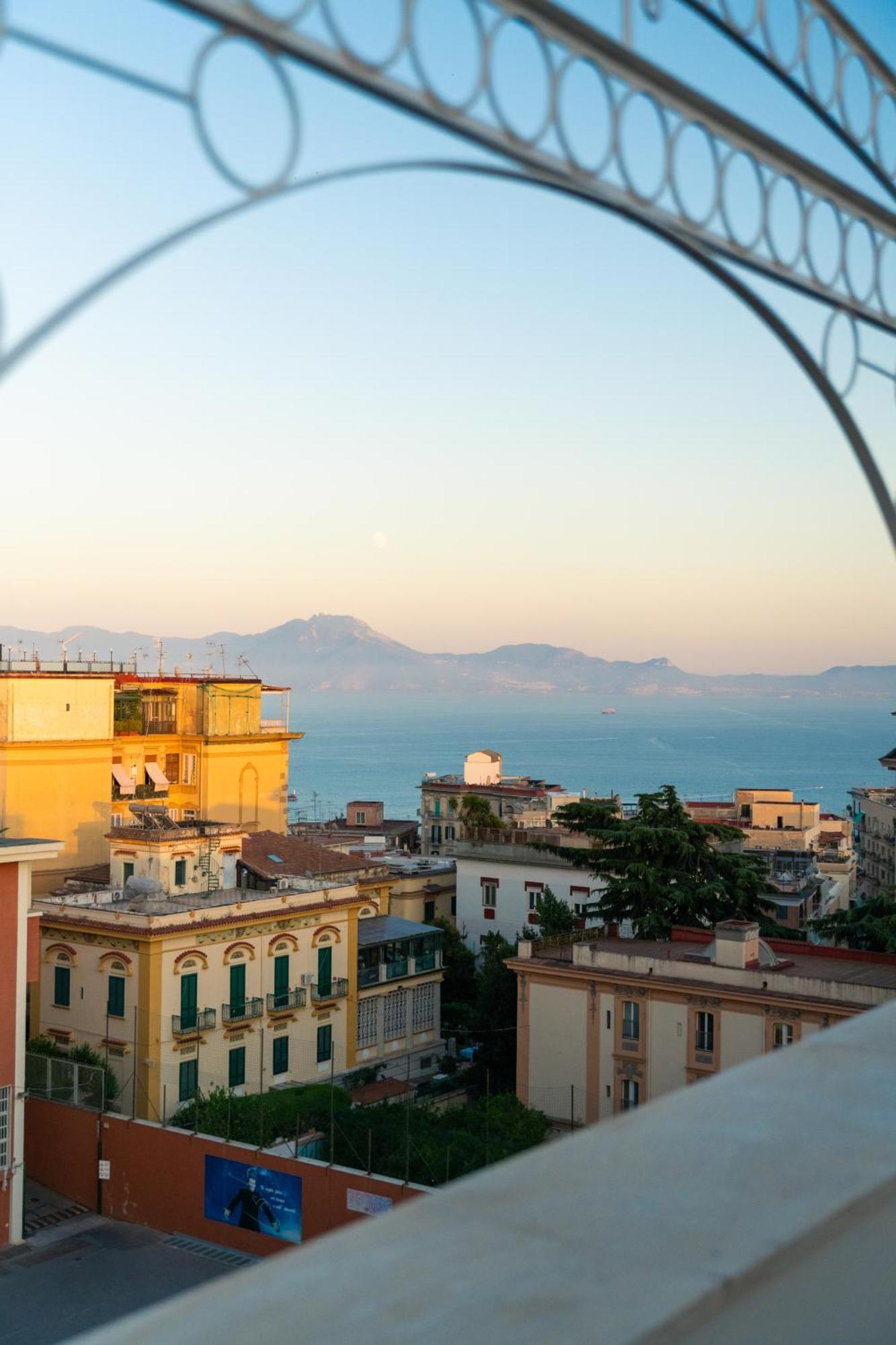 A Casa Di Grumy Naples Extérieur photo